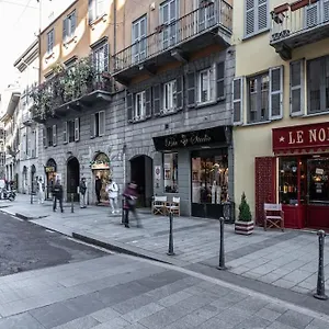 https://room-suite-garibaldi40.italymilanhotels.net